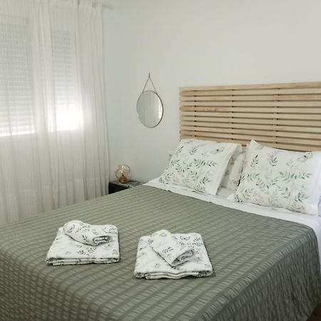 Apartamento Turistico Damajuana Parking Free Espartinas Εξωτερικό φωτογραφία